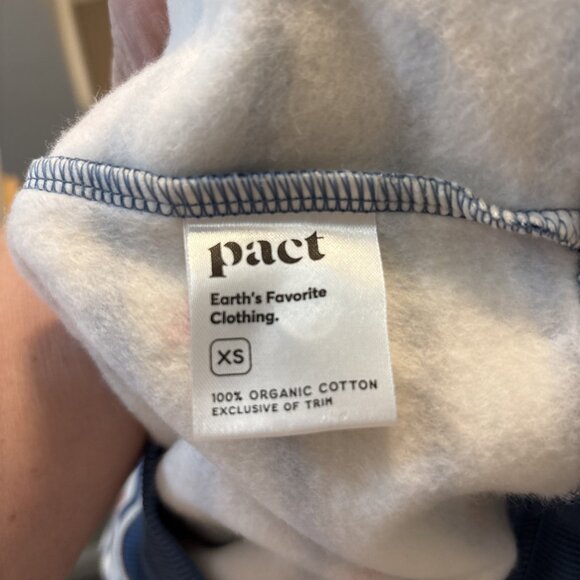 Pact 100% Organic Cotton Scattered Hearts Fleece Lined Crewneck Sweatshirt XS - Picture 4 of 4